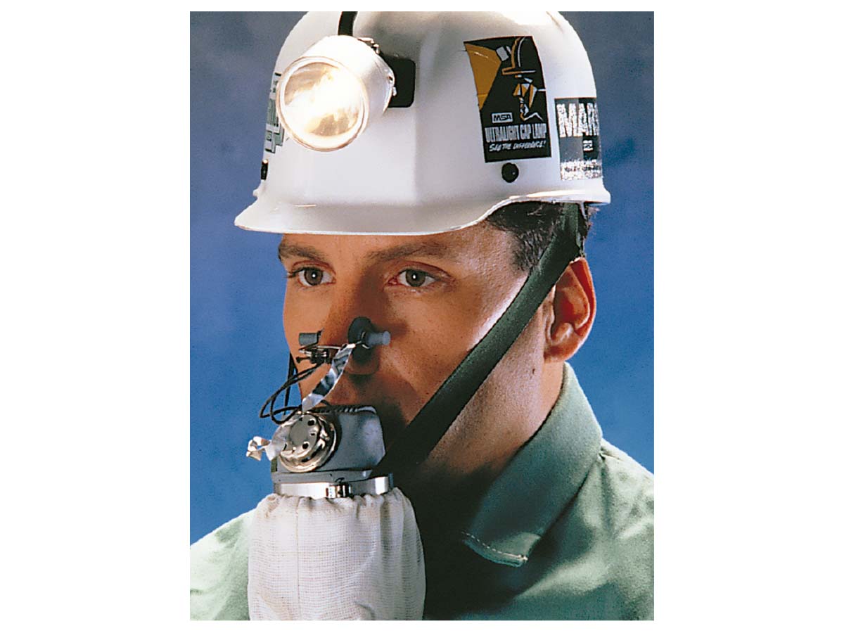 Эксплуатация респиратора. Профессии с использованием респиратора. MSA Mask Respirator. MSA разные истории. EEBD donning.